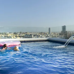 Διαμέρισμα Cast, Gzira